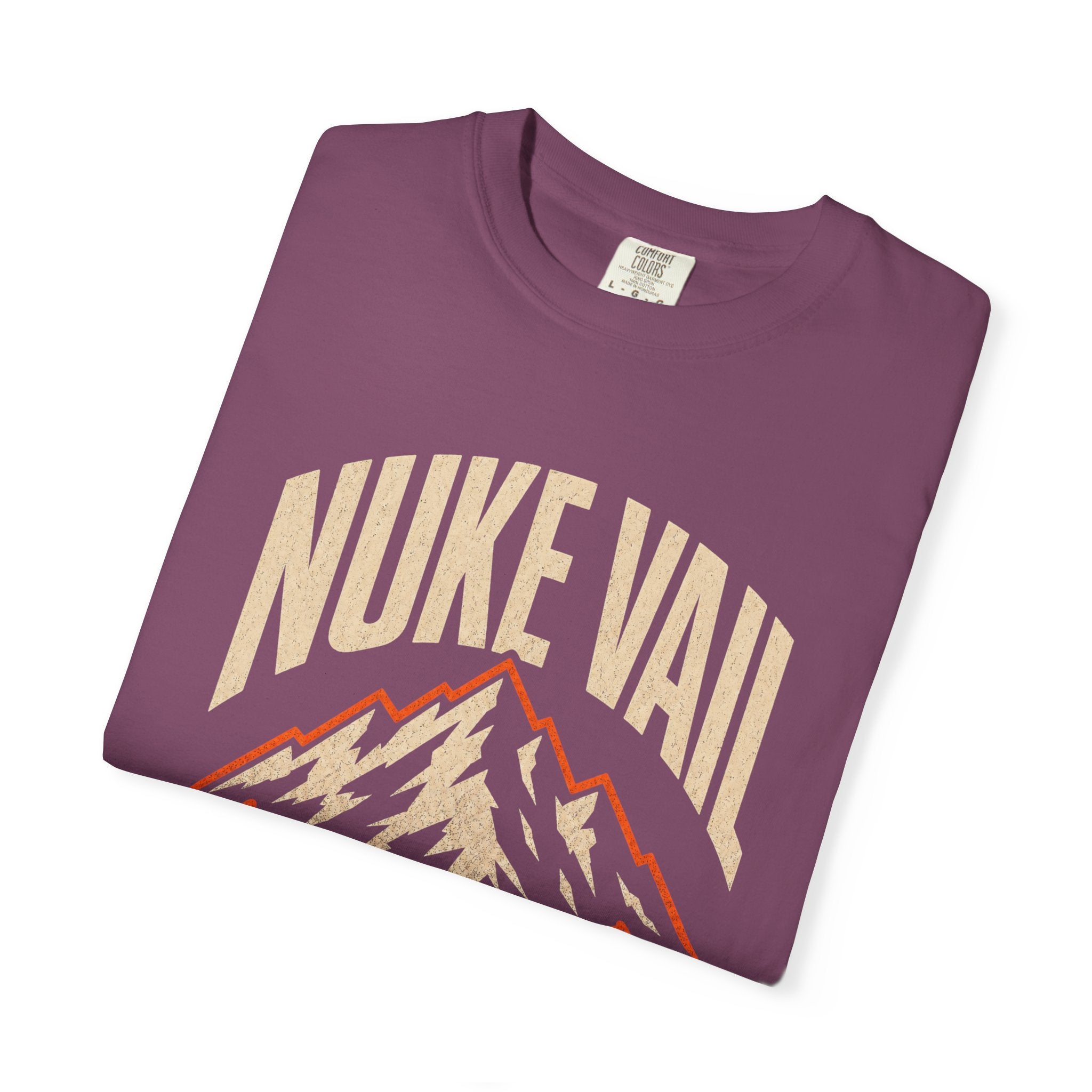 Nuke Vail "Slap Thigh Ski Big Lines" T-Shirt - Classic